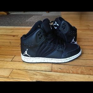 Nike Jordan Air Flight 1. 828237-020